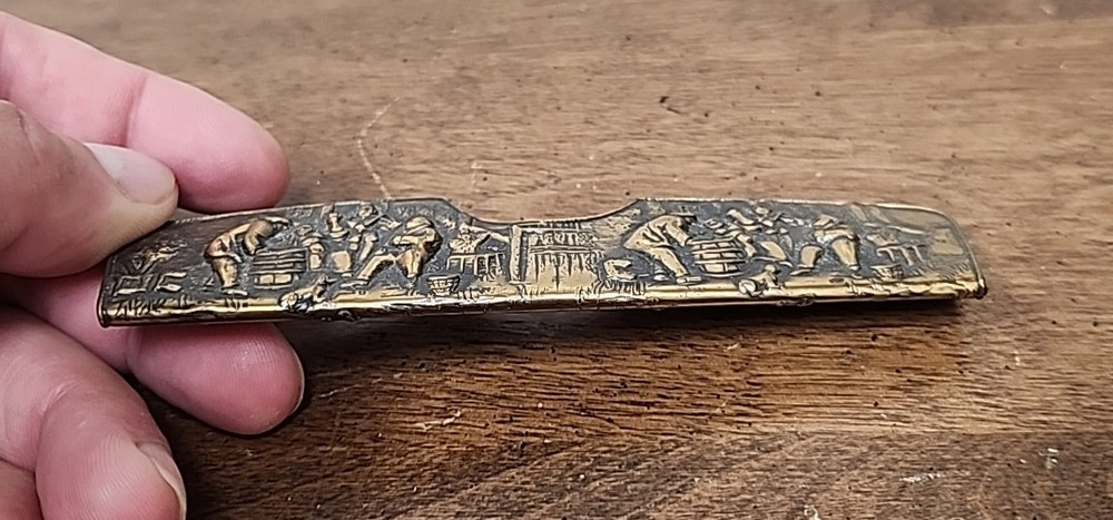 VINTAGE BRASS REPOUSSE COMB HOLDER
