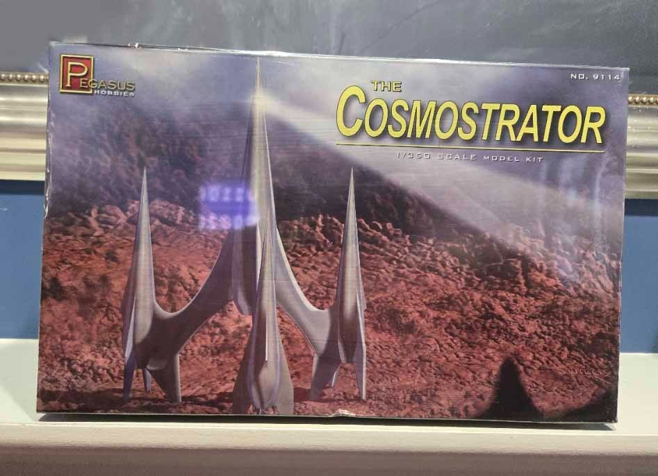 Pegasus Hobbies Cosmostrator Plastic Model Kit 1:350 Scale #9114