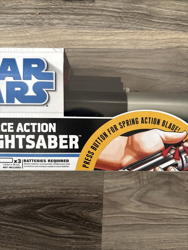 2008 Star Wars Darth Vader Force Action Lightsaber SEALED spring activated blade