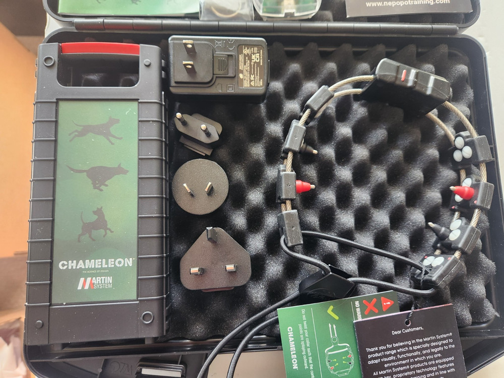 NEW Martin System Chameleon III B Pro Dog Training System - Large