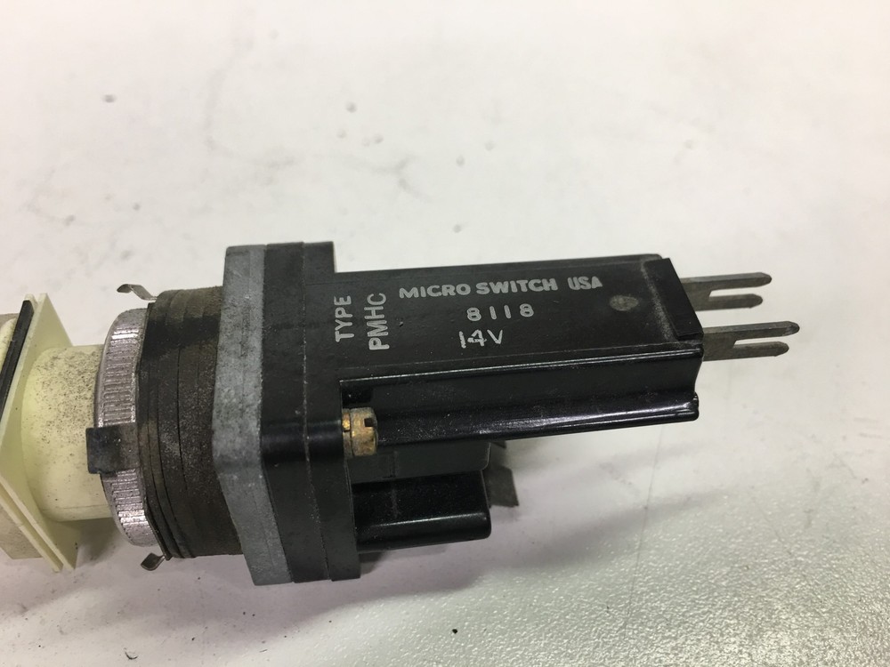 HoneyWell Push-Button Micro Switch PMHC135A1 8118 14V