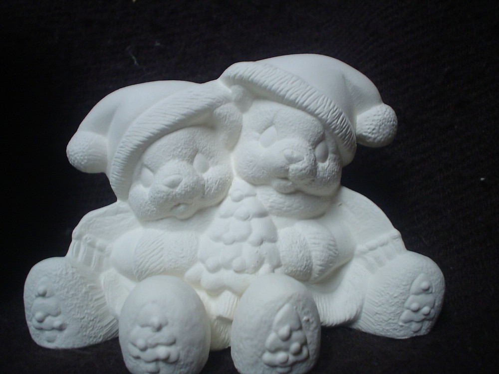 D443 - Ceramic Bisque Ornament: 3" Cuddle Bears w/Tree - Ready to Paint