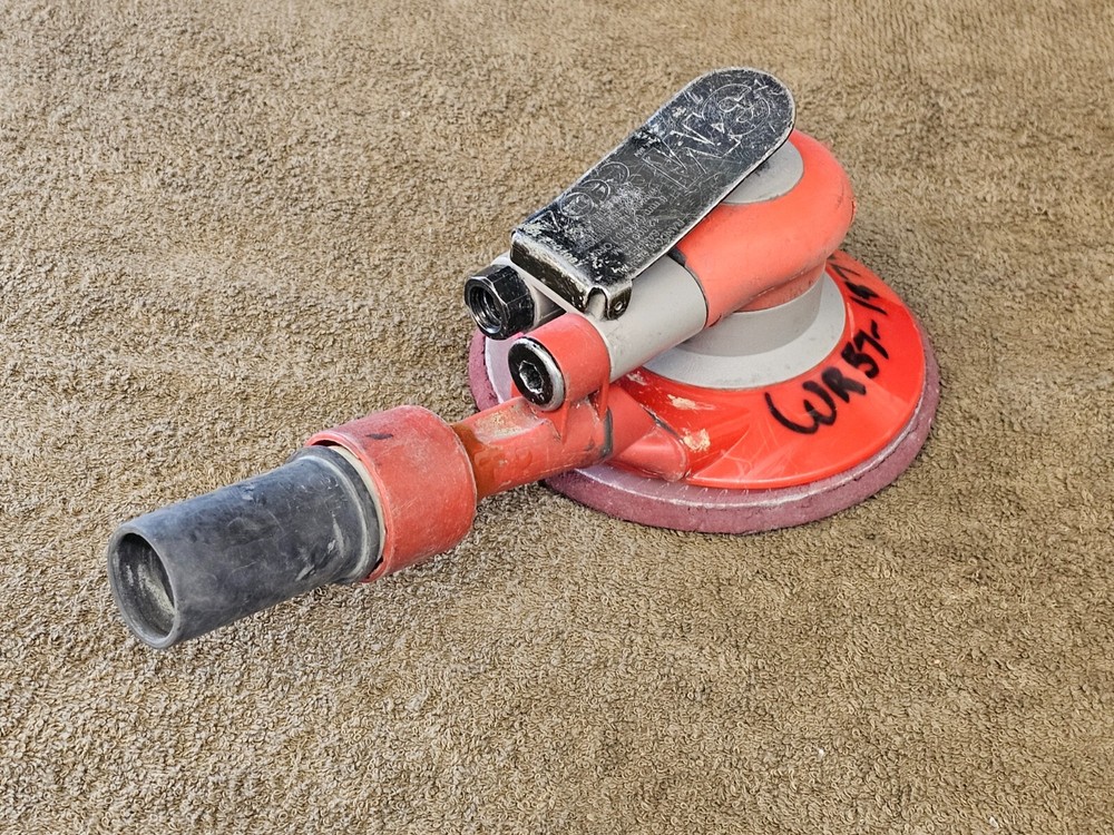 3M Vacuum Random Orbital Sander 20208 Air Pneumatic Hook loop Pad 6" Disc