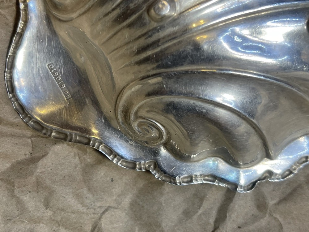 Rare 1891 James Deakin Sterling Silver Shell Pin Dish – Hand-Applied Border