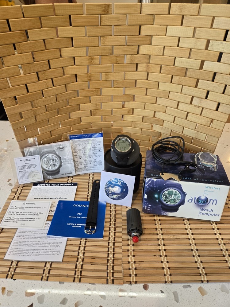 Oceanic Atom 2.0 Dive Computer Watch Air Integrated Nitrox With Transmitter