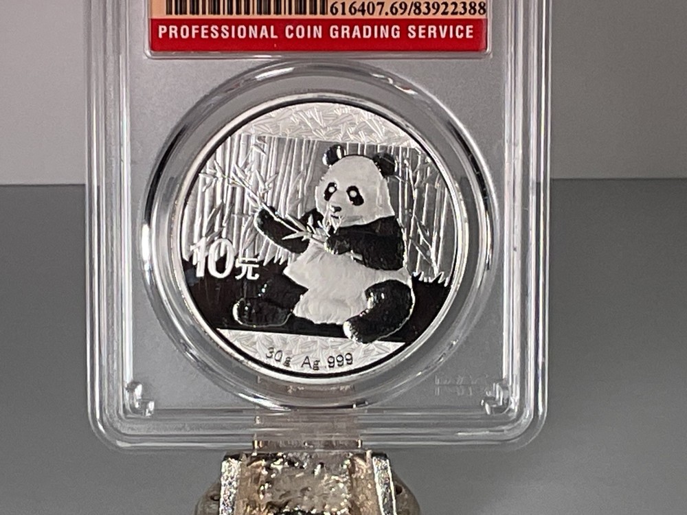 2017 10 Yuan Silver China Panda PCGS MS69 First Strike Red Flag Label ￼中國熊貓銀幣