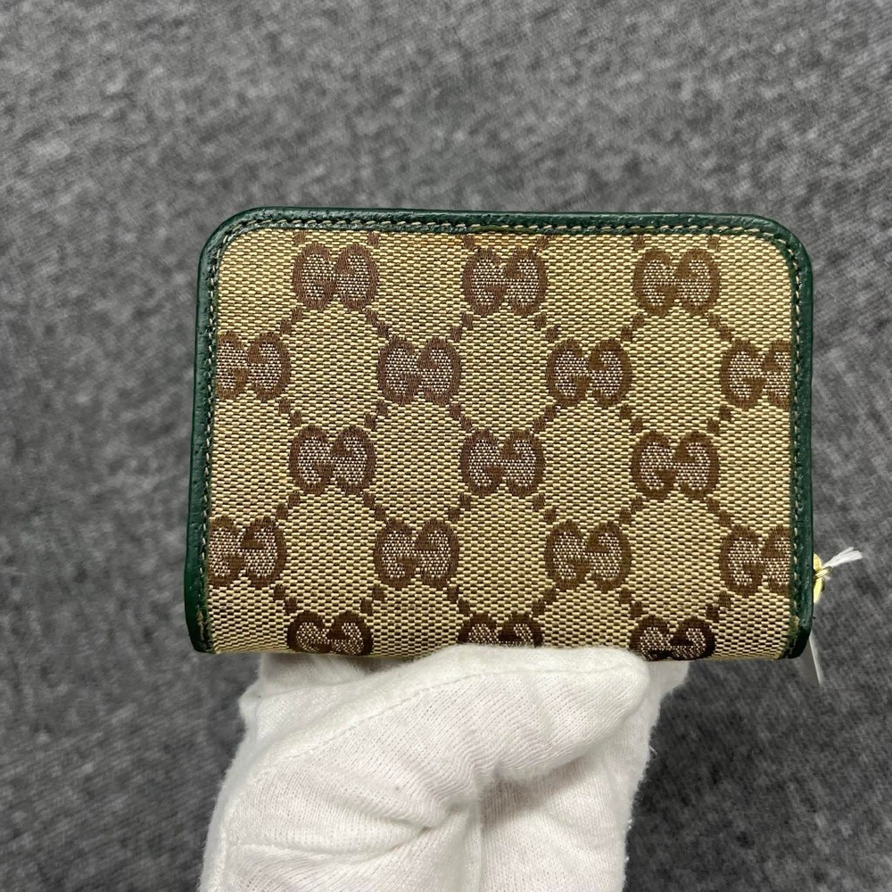 Gucci Compact small wallet Authentic