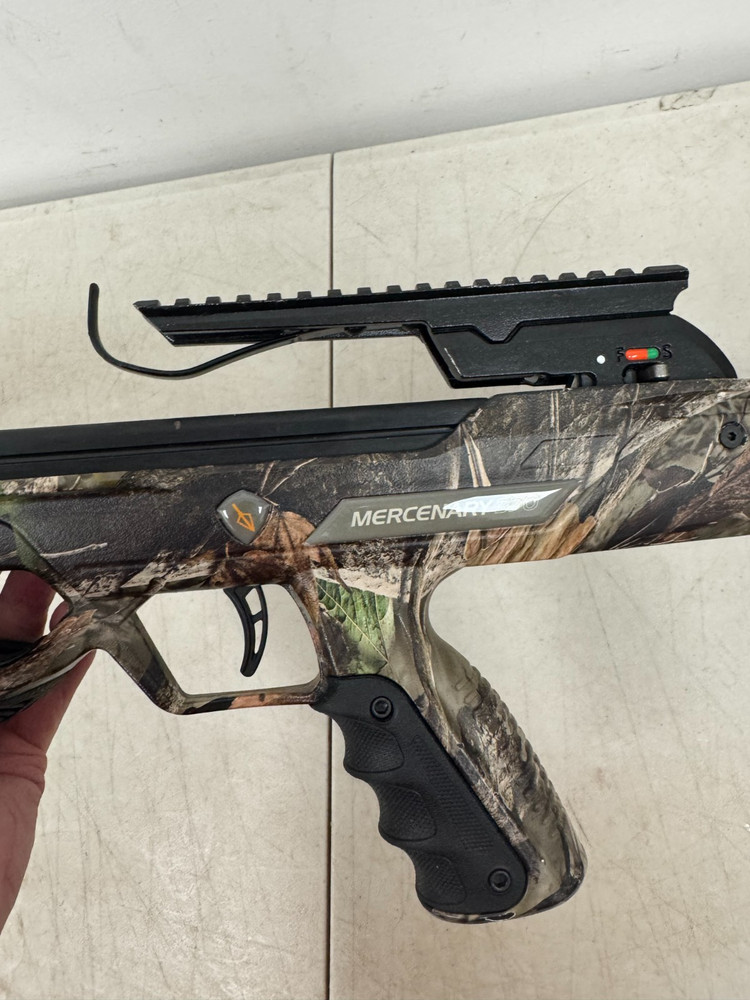 Center Point Mercenary 370 Crossbow