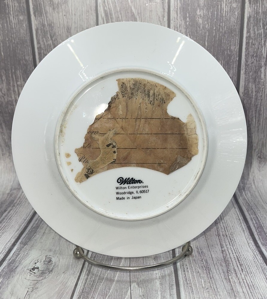 Vintage Wilton Wedding Cake Plate