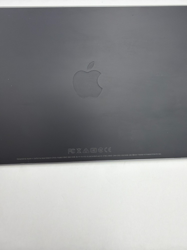 Apple Magic Keyboard Numeric Keypad Black Space Gray (lighting), A1843 Genuine