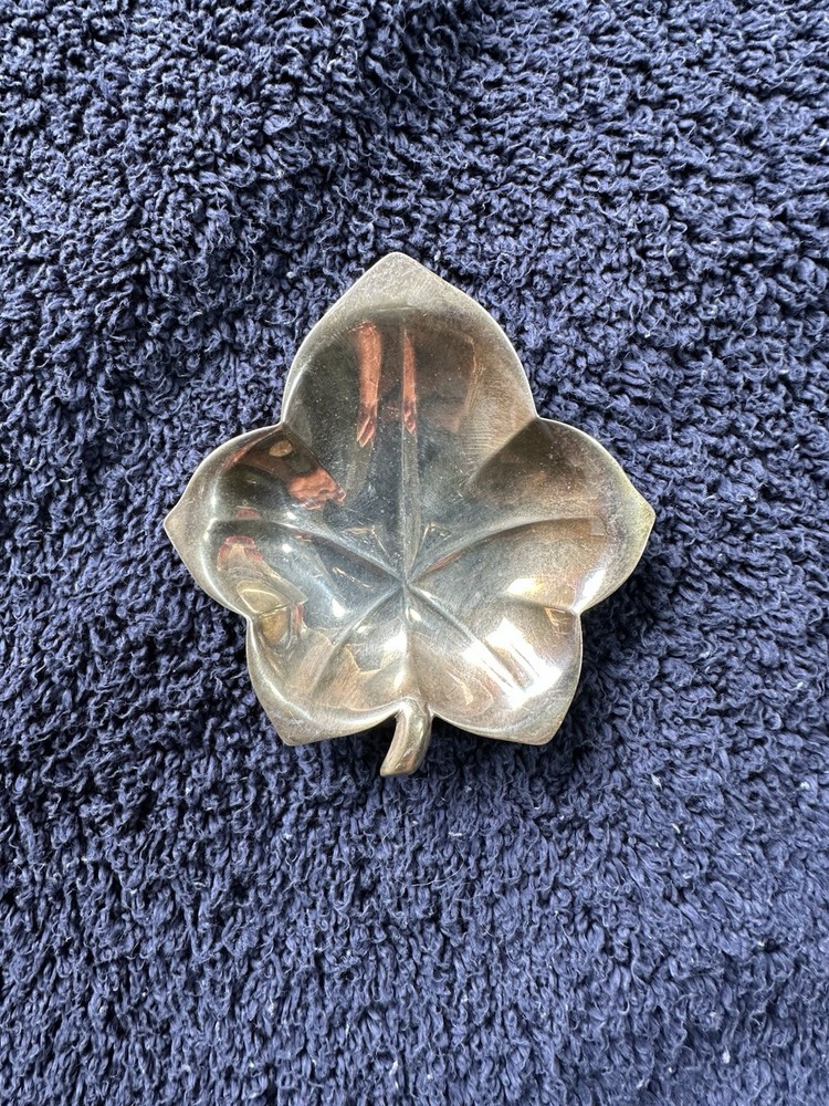 Tiffany & Co. Makers Sterling Silver Leaf Shape Trinket Nut Candy Dish Signed