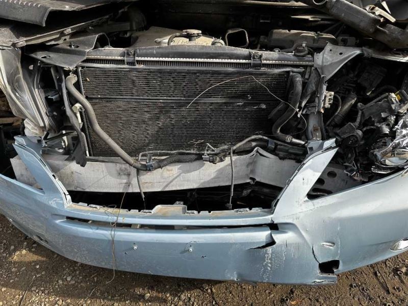 12 LEXUS RX450H JACK AND TOOL KIT