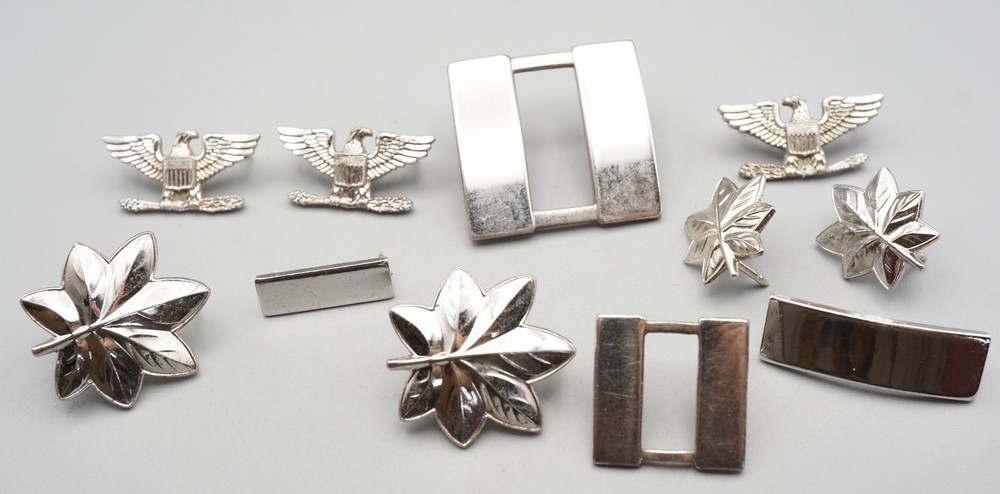 Korean War USMC Lieutenant Colonel, Colonel Eagle, Captain, 1st LT Insignia Sets