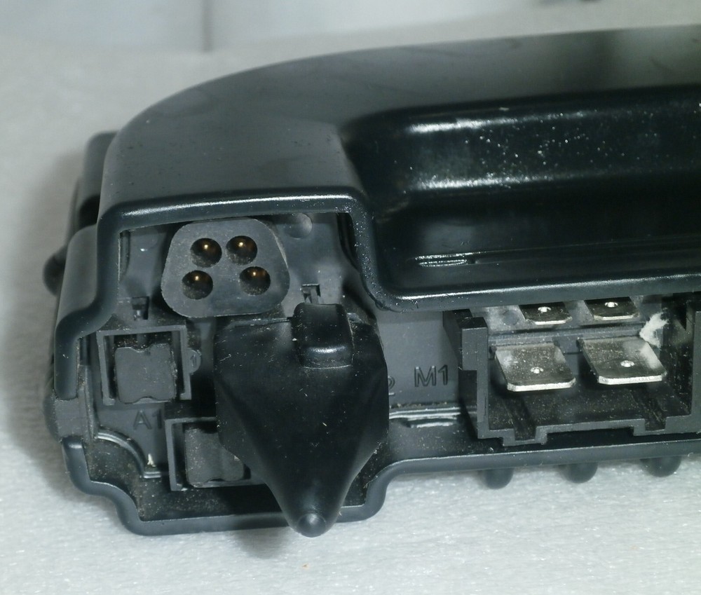 PG DRIVES TECHNOLOGIES D51109.08 WHEELCHAIR CONTROL VERY GOOD CONDITION