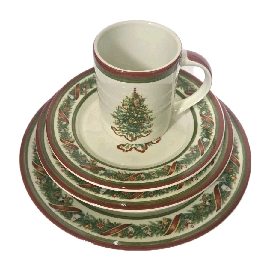 Vintage Christopher Radko Christopher's Tree 16 Piece Dinnerware Set Excellence