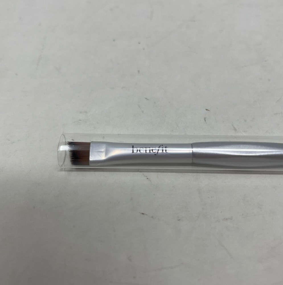 Benefit Cosmetics Angled Eyebrow Brush & Spoolie