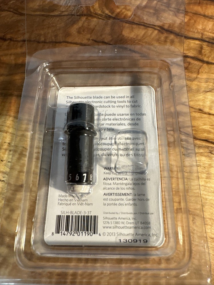 Silhouette Blade - NIP - Crafting Blade