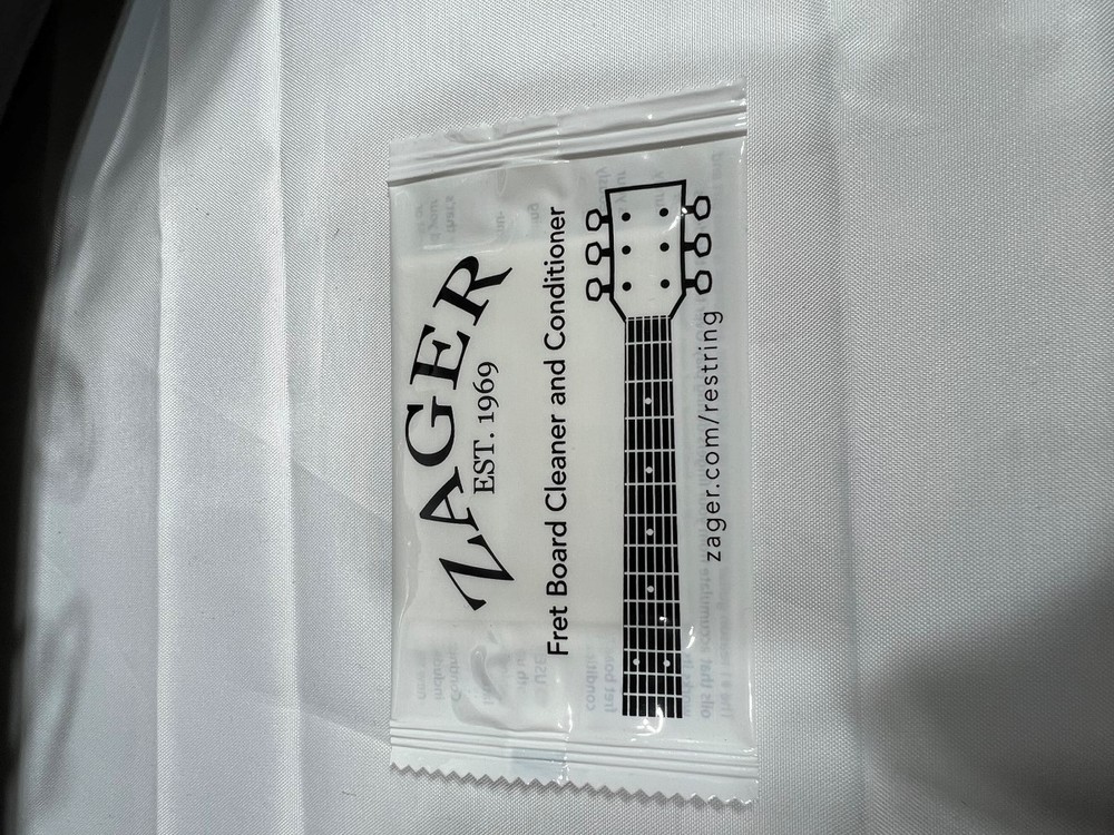 ZAGER GUITAR ZAD-20 (SDM041045)