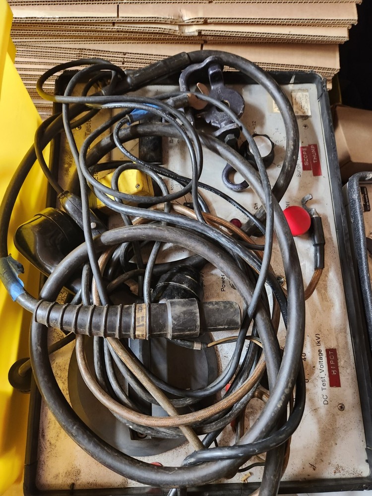 HDW ELECTRONICS SURGE GENERATOR