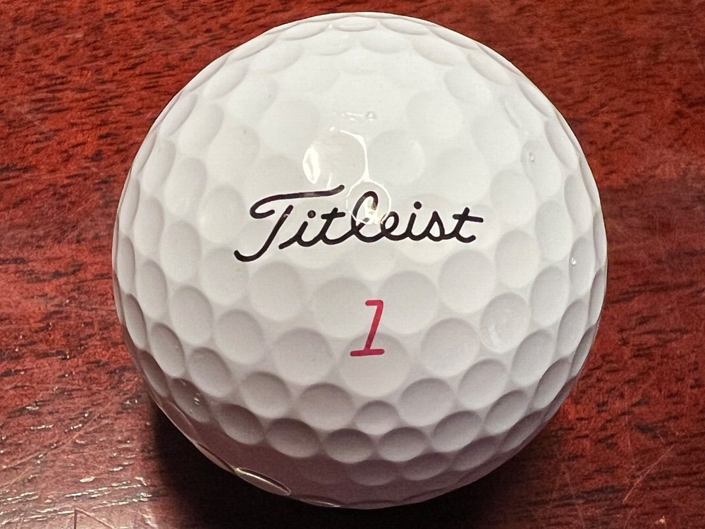 24 Titleist - Pro V1X Left Dash AAAA Used Golf Balls