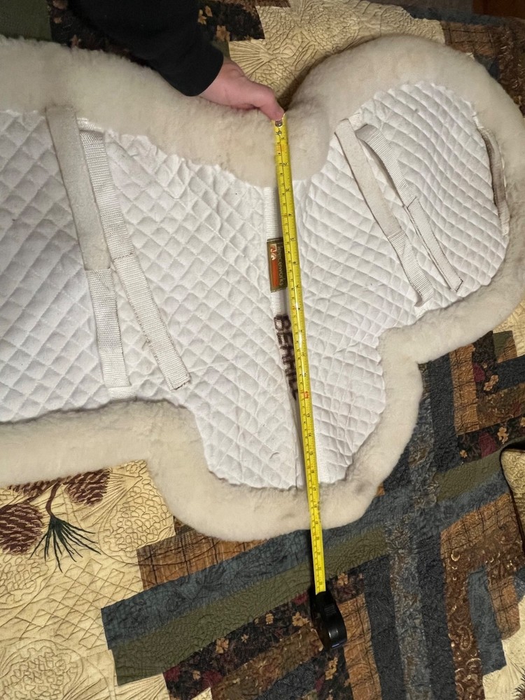 Fleeceworks Full Trim Shaped Saddle Pad