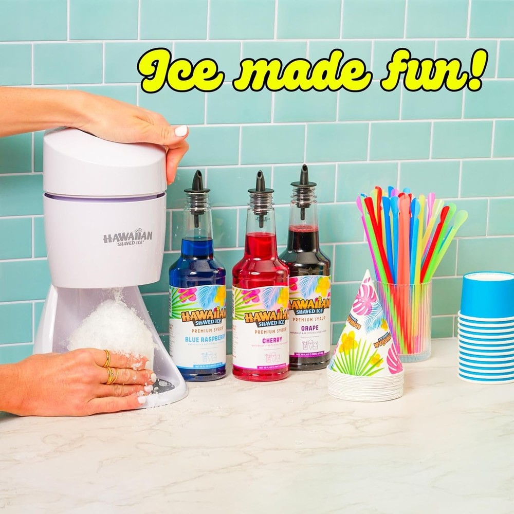 Electric Snow Cone Machine, 2 Ice Molds, 1yr , Kitchen Tool