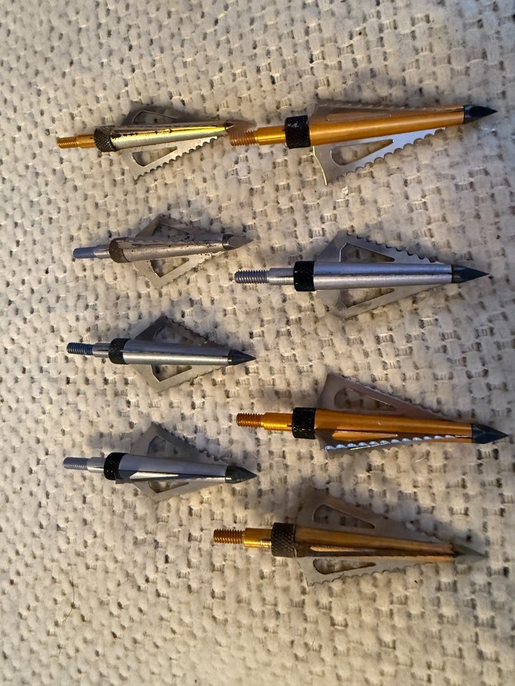 3 Blade Broadheads with Saw Blades