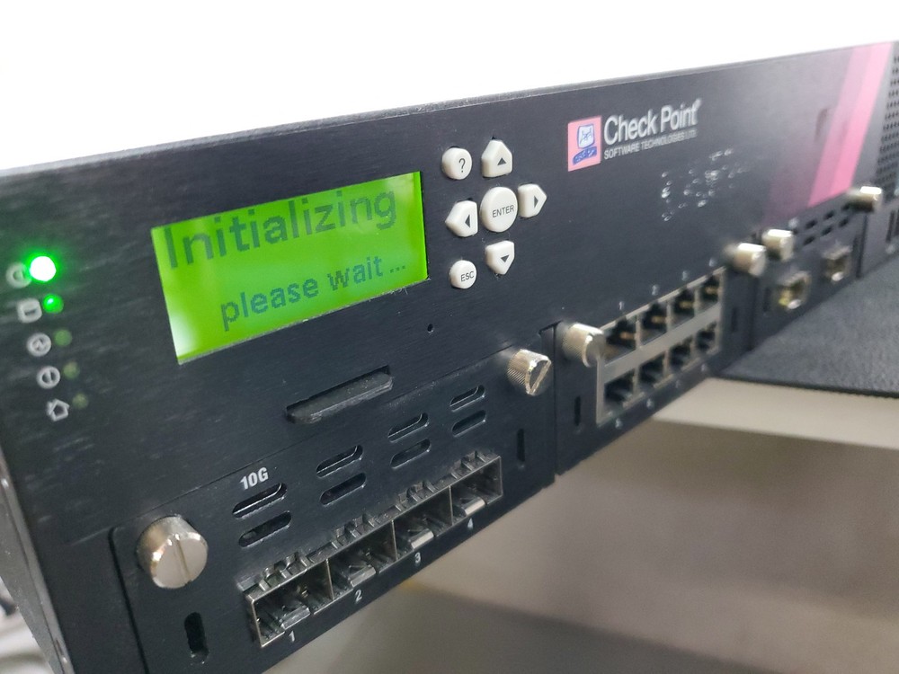 Check Point Software Tech PH-30 Security Gateway - No Rack Ears
