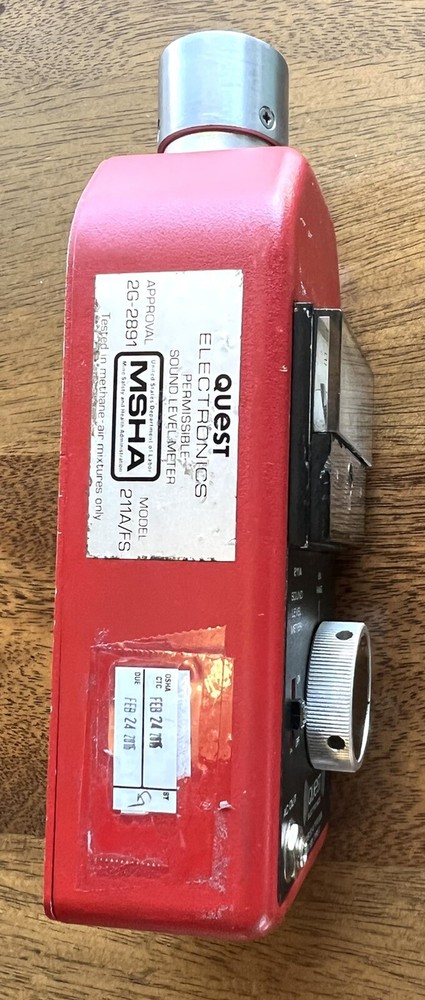 Quest Electronics Sound Level Meter Model 211A