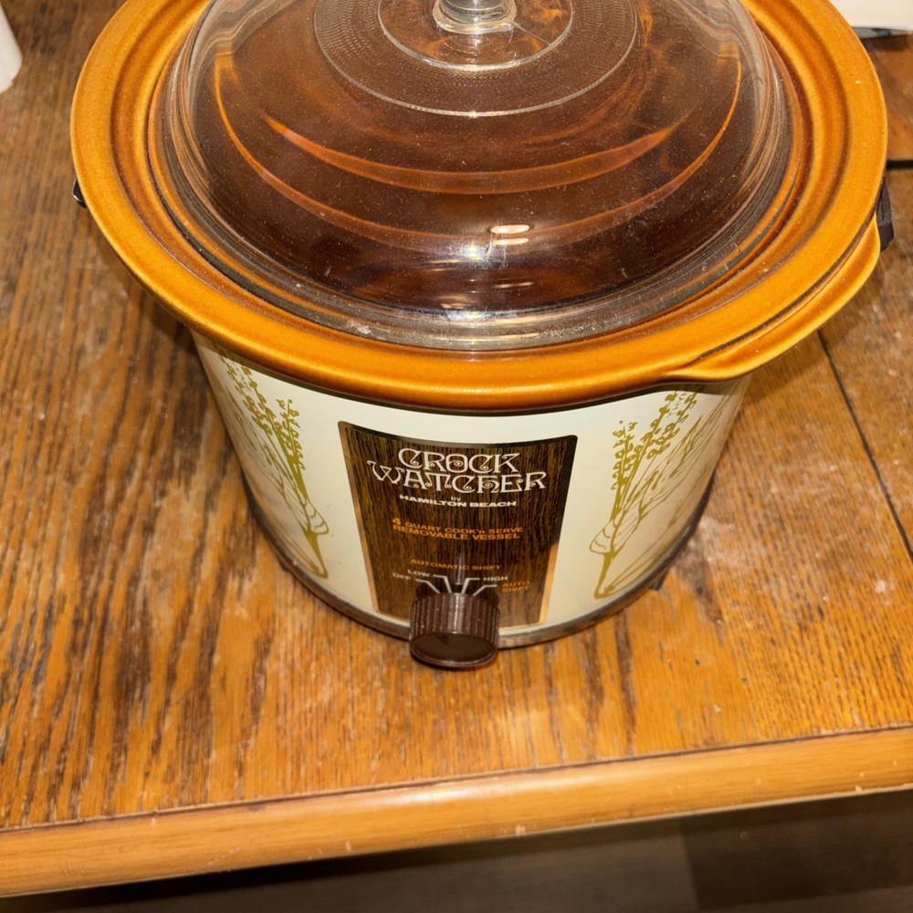 Vintage crock pot/slow cooker
