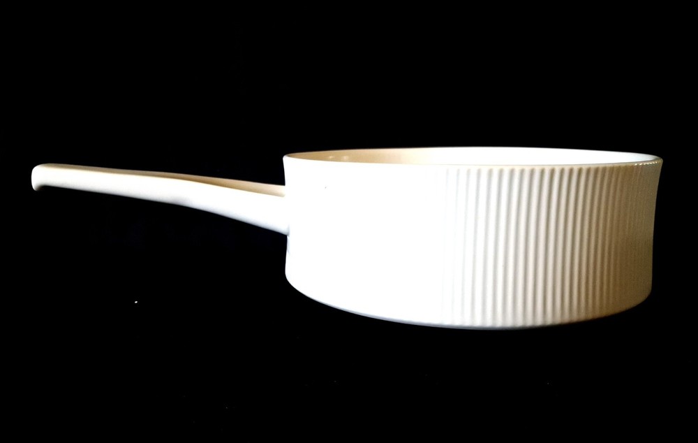Cordalite EASTERLING Ribbed Ceramic Pan Pot With Handle MCM Germany 7.5"