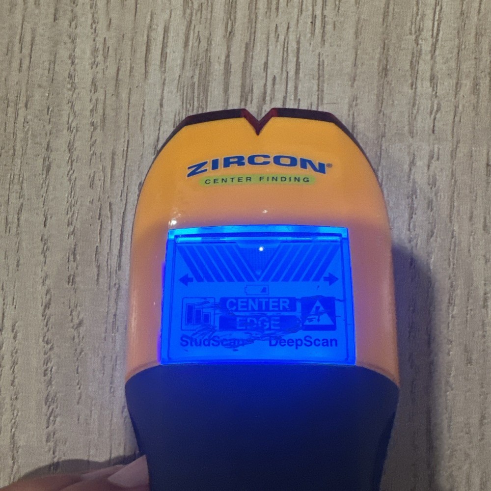 Zircon StudSensor HD70 Stud Finder Multiscanner Center Finding - C