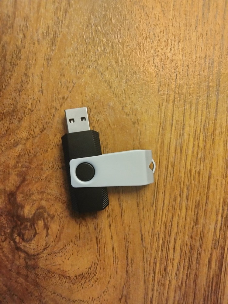 Windows 11 Installation Media SUB UEFI 25h2 Iso