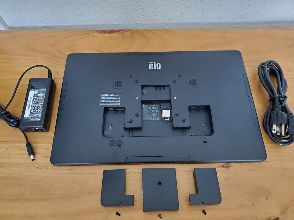 ELO 15" I-Series 5.0 AiO Android 14 Touchscreen Tablet Computer - E540294