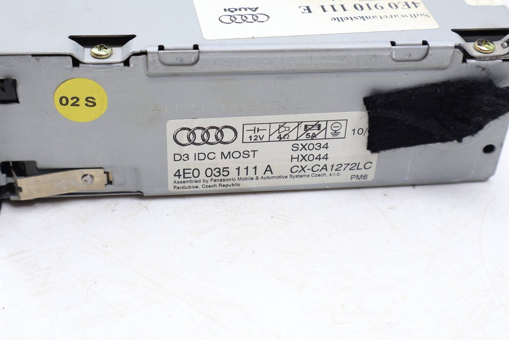 2005 AUDI A8 W12 D3 - 6 DISC CD Changer 4E0035111A