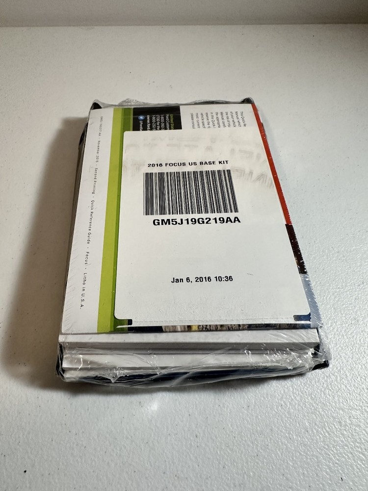 2016 Ford Focus Owner's Manual Set OEM