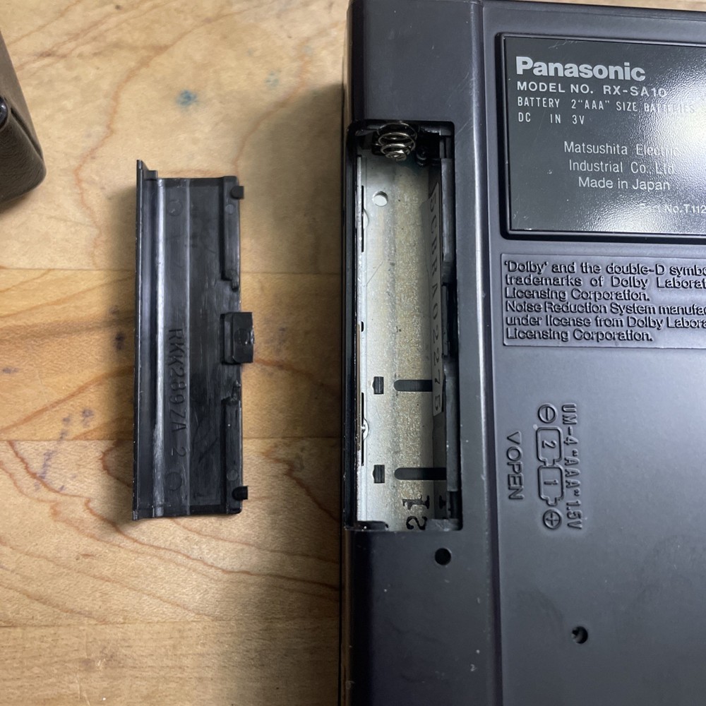Vintage 1985 Panasonic Walkman Cassette Player RX-SA10 Read Description