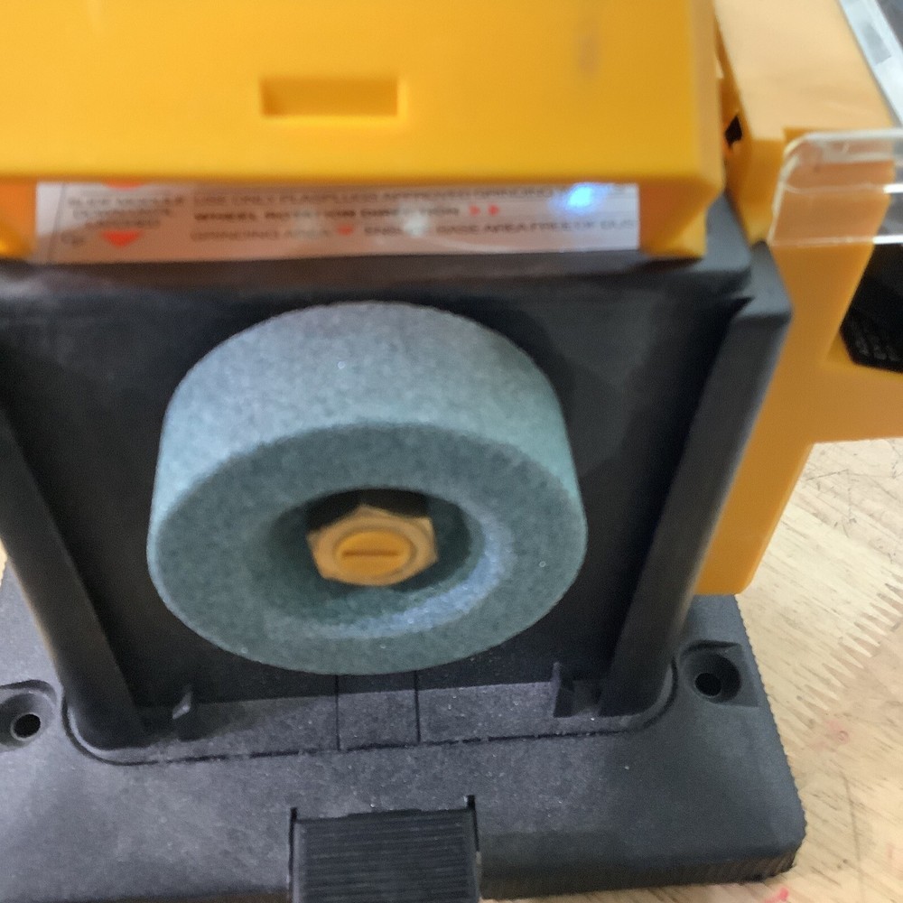 Plasplugs Compact Sharpener Unit - Drill Sharpener With Manual