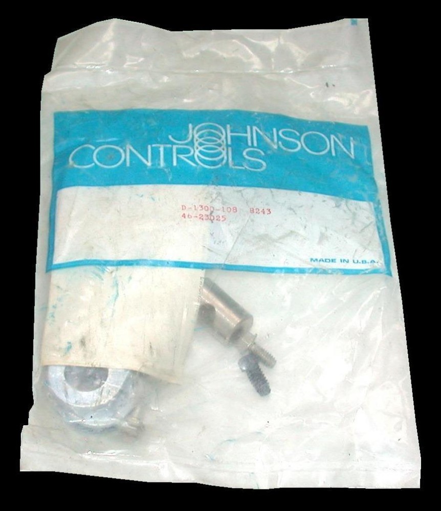 NEW JOHNSON CONTROLS   D-1300-108  BLADE LINKAGE KIT