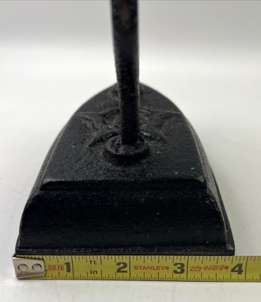 Vintage Flat Iron with Iron Handle #8 E&H Mfg Co.