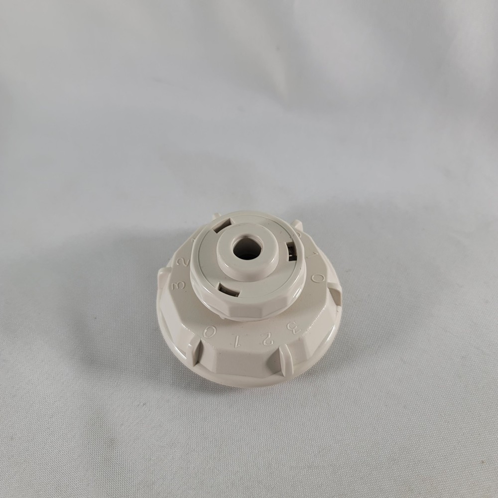 Eclipse Dimensions 2000 One Gear Juicer Replacement Screw Cap Part Only