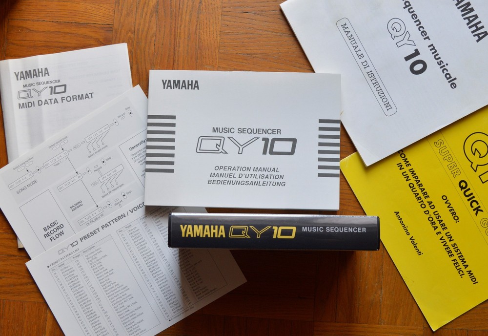 Yamaha QY10 MIDI Sequencer Drum Machine Synth Korg