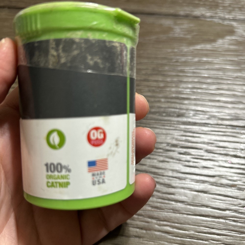 Smokey's Stash Organic Catnip OGpuss