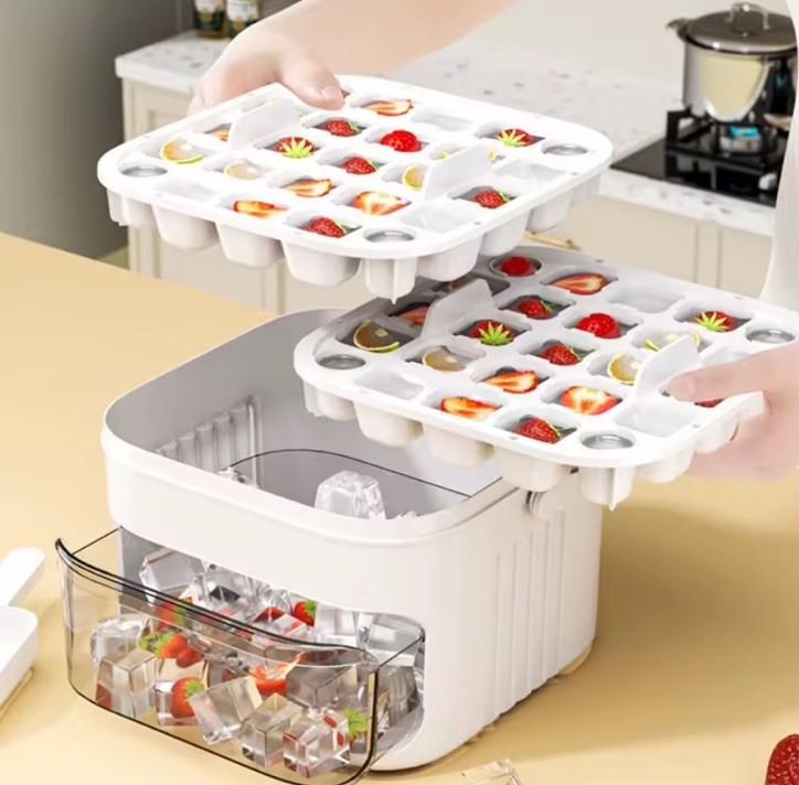 50-Cube Ice Maker with Easy Press Cap Double Layer Ice Cube Maker Refrigerator H
