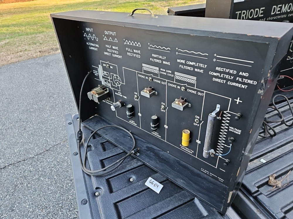 rare Welch Scientific Input Output Wave Current Training Teaching display 66S4