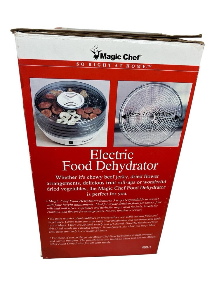 MAGIC CHEF FOOD DEHYDRATOR W/ 5 STACKABLE TRAYS!