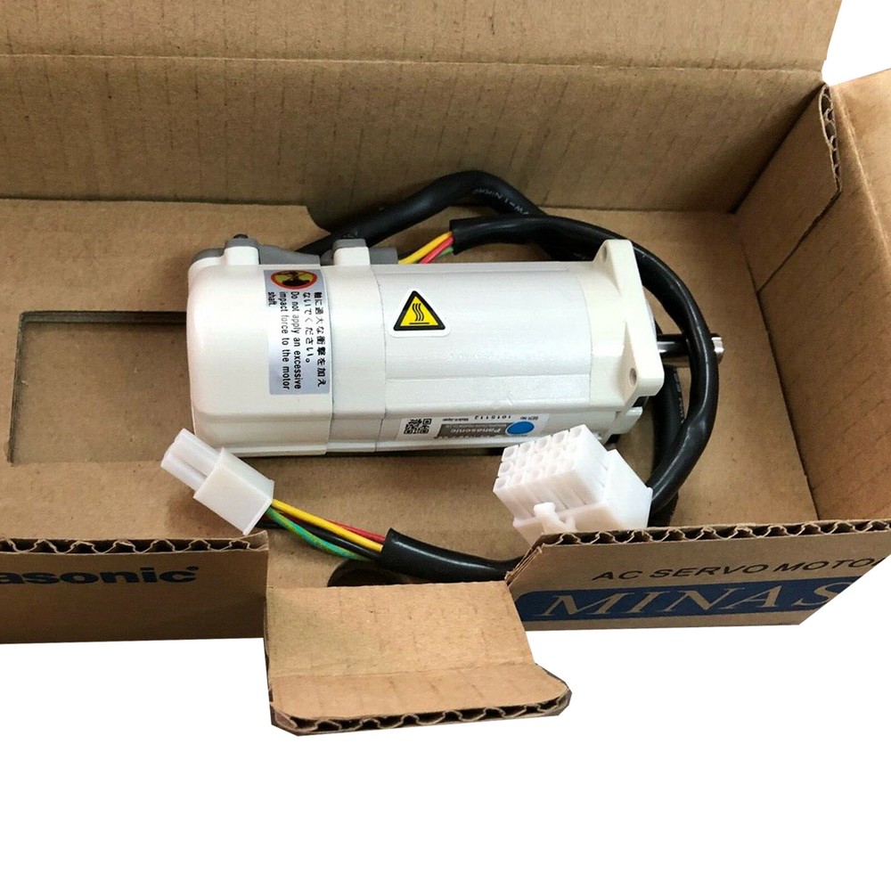 New In Box PANASONIC MSM012A2UE AC Servo Motor