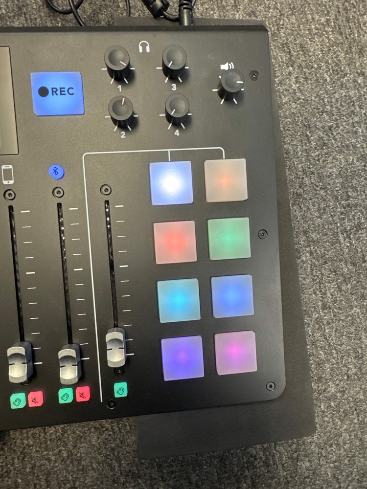 Rode Rodecaster Pro 4 Channel Podcast Production Studio
