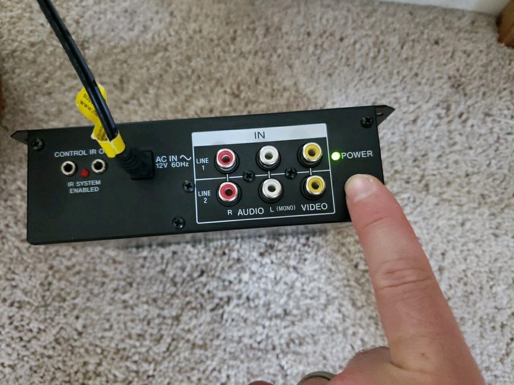 Genuine Sony (MRD-D1) DSS Multi Room Distribution System *TESTED*