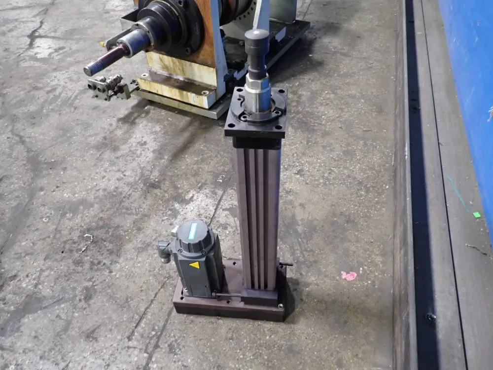 LINEAR ACTUATOR 12090094513